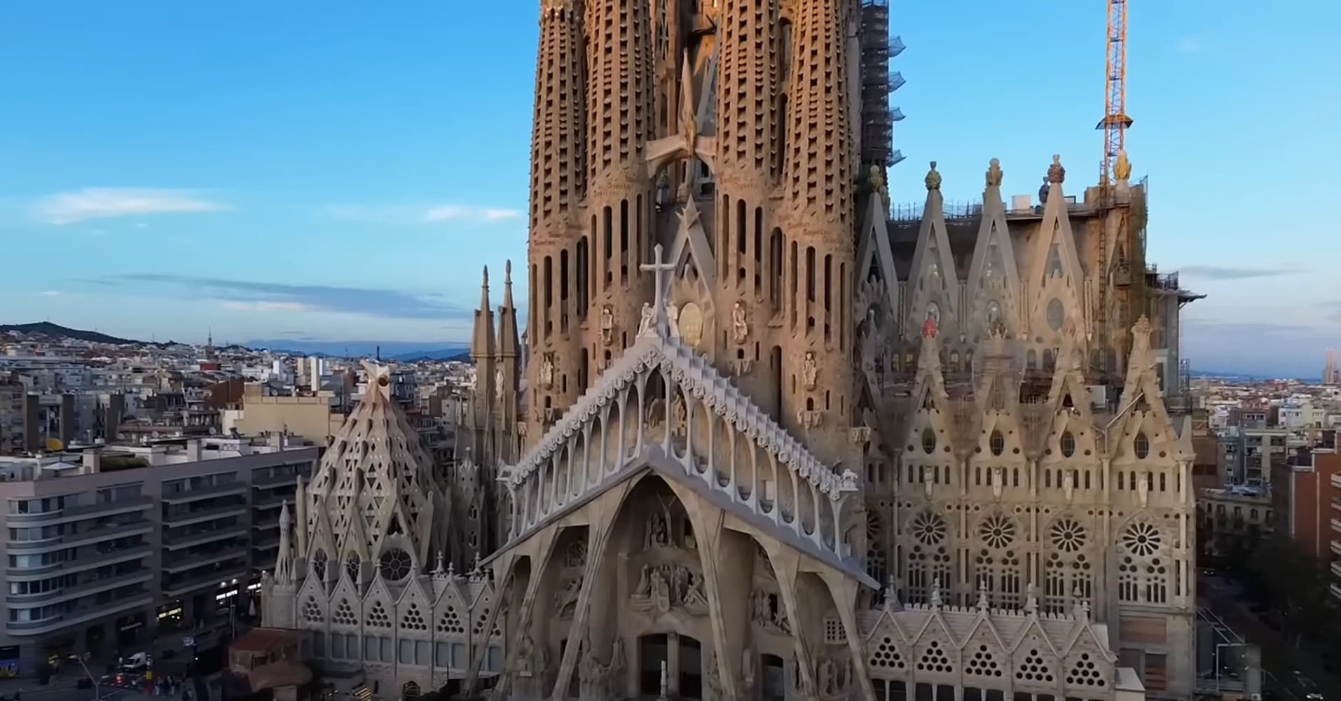 Sagrada Familia facade sculptures and details