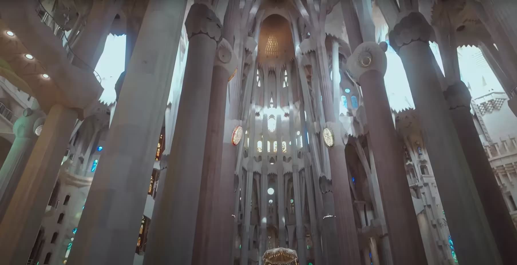 Sagrada Familia construction progress and details